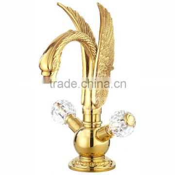 Brass Artistic Basin Faucet, Swan Shape, Gold Color Animal Faucet                        
                                                Quality Choice