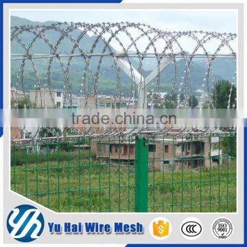 razor barb wire mesh security fence for gate