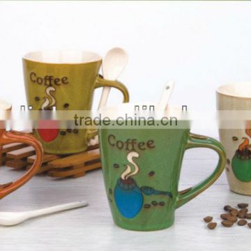 High quality ceramic mug with spoon as gift