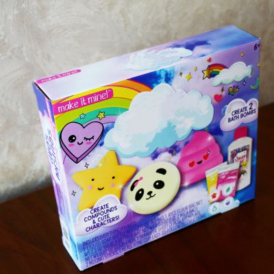 Handmade Holiday Gift Packaging Box Color Printing Customizable Gift Packaging Box