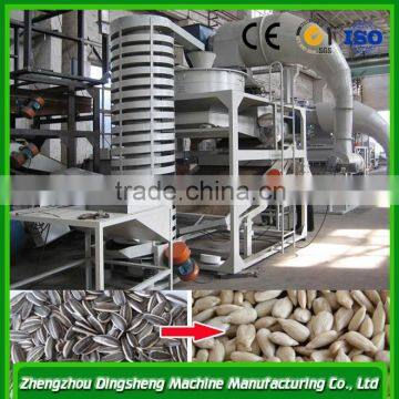 Mung bean husking machine