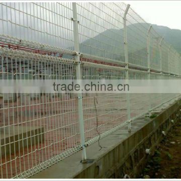 anping xiongmai 4x4 pvc coated welded wire mesh fence