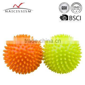 Needle massage ball, spiky massage ball