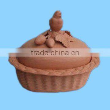 Convenient terra cotta food storage container