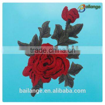 2016 hot selling high quality Red rose pattern embroidery patch design