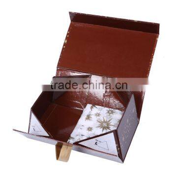 Fancy foldable cosmetic paper box with ribbon closure