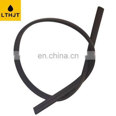 High Quality Car Accessories Auto Spare Parts Water Run Strip Right/Left OEM NO 75555-0E030 For HIGHLANDER ASU40