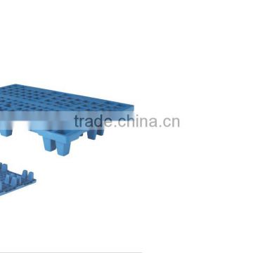Large plastic pallets in china
