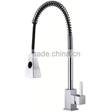 Classic Deck Mounted Single Hole Kitchen Pull Out Faucet Spring Spray Mixer Tap