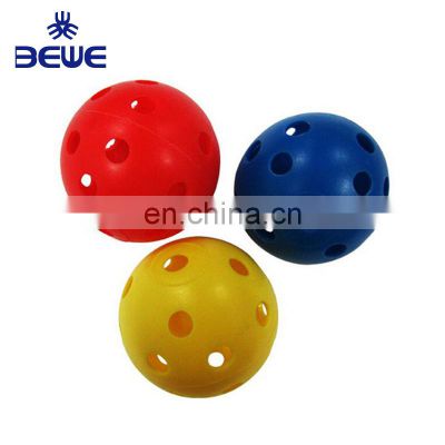Low MOQ Indoor Colorful 26 Holes Cheap Pickleballs