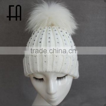 Factory direct wholesale price lady's fashion design elegant knit hat