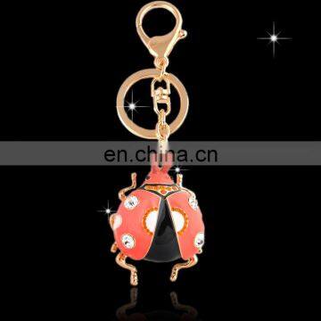 Wholesale Promotional cheap Fashion Decorative metal rhinestone crystal insect Ladybug Key chain for women MCA-0073