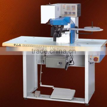 SM-702 Automatic Thermo cemmenting insole folding machine