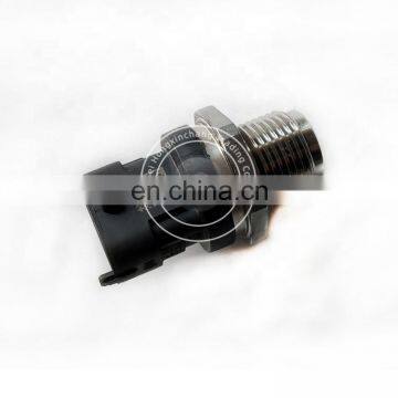 ISDE QSB ISF Diesel Engine Parts Fuel Rail Pressure Sensor 5297640 5261237 4937283 4929611 0281006327