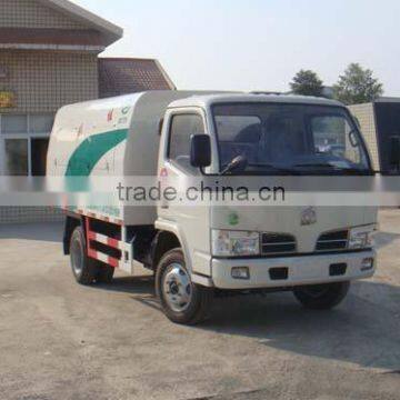 Low price Dongfeng sealed garbage truck for sale