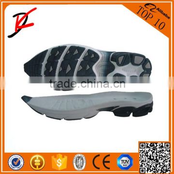 2016 high quality light weight flat sole cheap Outdoor Sports Shoes Non-slip Sole for men