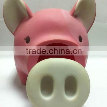plastic piggy money bank
