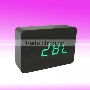 Promotion gift wooden desk clock,power bank charger