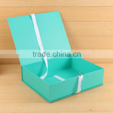 supplies luxury fashion apparel product packaging