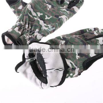 Custom winter hunting Gloves with Camouflage Color