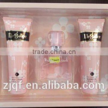 Pink Colour Perfume Gift Set For Lady