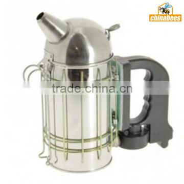 Beekeeping equipment smoker guarder with inner tank for honey tools
