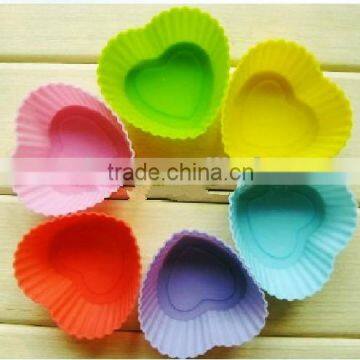 2014 newest products heart shaped silicone cake molds