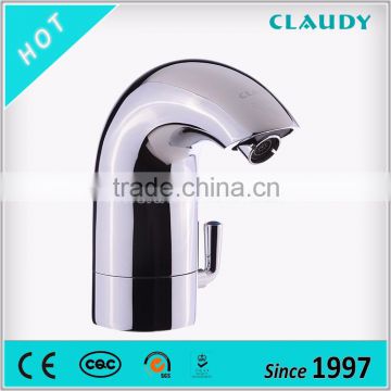 Made in China Energy Saving Touchless Automatic Shut off Faucet with Hot and Cold Water