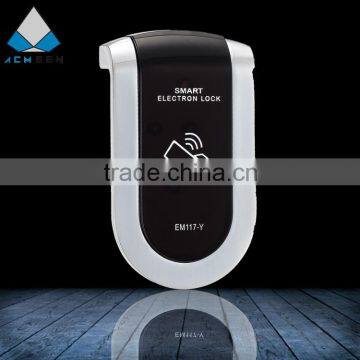 sensor card sauna lock