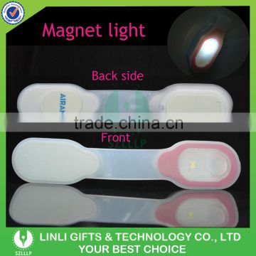 Hot Selling Magnetic Silicone Portable Blinking Clip Light Hand Free Magnetic Light