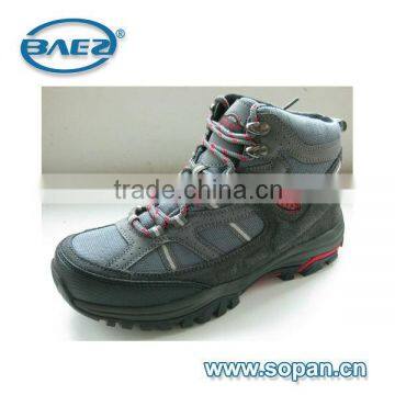 mountain climbing shoes