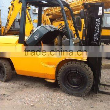 good condition used TOYOTA 5t diesel forklift truck best seller list in china