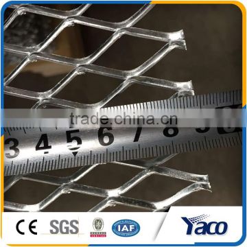 Bright surface mesh galvanized streched wire mesh weight