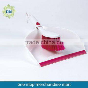 mini dustpan and brush