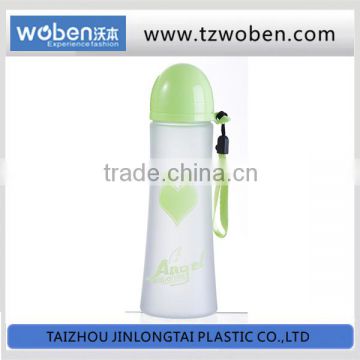 plstic water bottle in frosted color