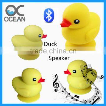 2015 New Arrival Unique Design Yellow Duck Shaped Patented Mini Bluetooth Speaker