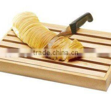 bread knife with beard board