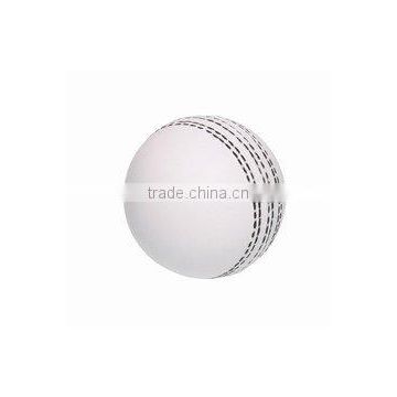 white cricket balls