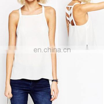 Lady Summer white top with back hollow design