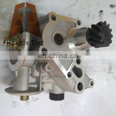 ME014603. Excavator HD450 Oil pump for diesel Engine 4D31 oil pump