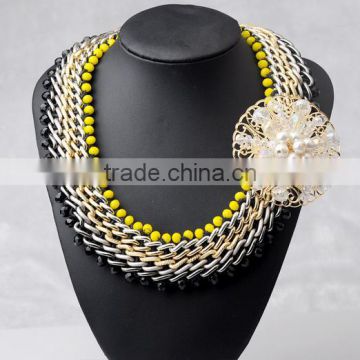 Multilayer thick hand made diamond necklace luxury wholesale big pearl resin flower necklace
