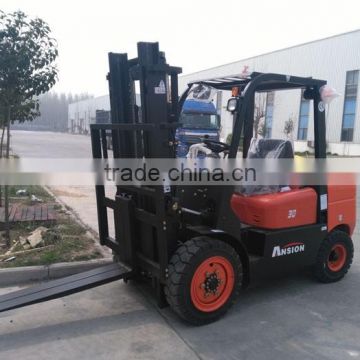 Warehouse Industrial 3 ton diesel forklift truck with JAPAN engine