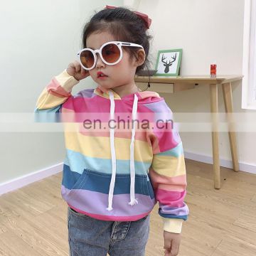 Children's clothing girls 2020 autumn new products Korean version of the color striped loose casual hooded sweater rainbow