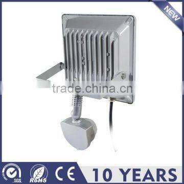 Good mechanical strength and heat dissipation 20 watt led flood light