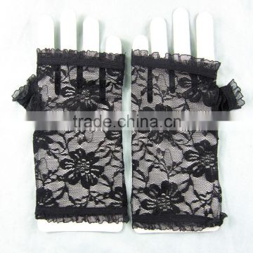 Sexy wrist length fingerless lace gloves for party