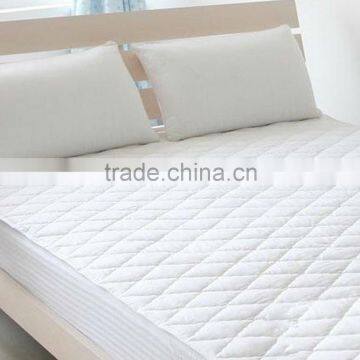 Cheapest high quality Quilted mattress protector / padding use for hotel                        
                                                Quality Choice