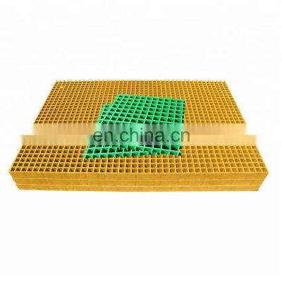 High strength 25*25mm 38*38mm 50*50mm mesh size FRP molded grating fiberglass plastic grating for roof flooring platform walkway