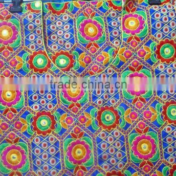 New design of Hot selling surat market embroidery blouse