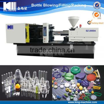 Injection molding machine for spoons