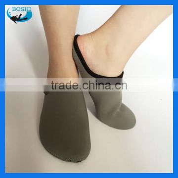 cheap wholesale woman indoor shoes neoprene house slipper